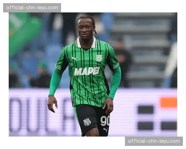 萨索洛官方宣布与主帅迪奥尼西续约至2027年